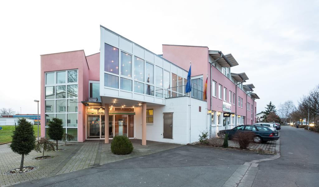 Hotel An Der Waldstrasse Groß-Zimmern 외부 사진